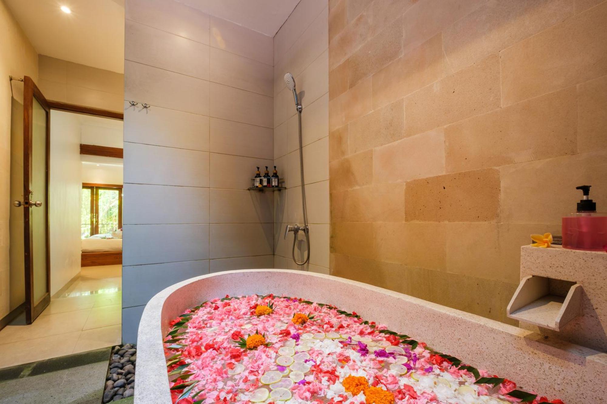 ปุรี โกบอต Hotel อูบุด ภายนอก รูปภาพ